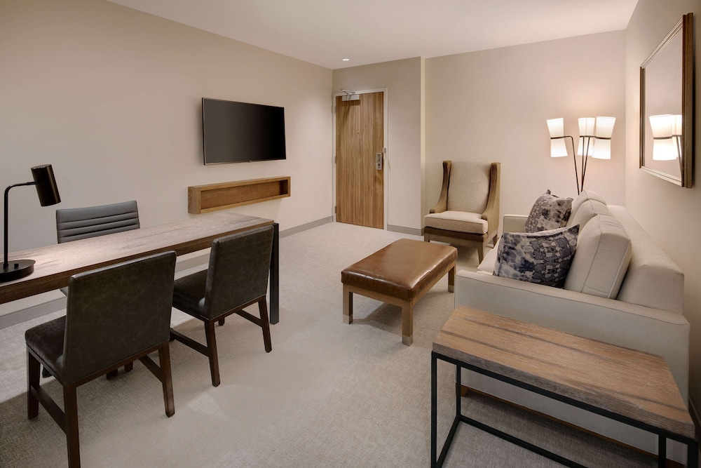Embassy Suites By Hilton St Augustine Beach Oceanfront Resort - photo 38