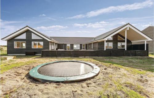8 Bedroom Awesome Home In Thisted — 5-Star Luxury Hotel in Thisted, Denmark