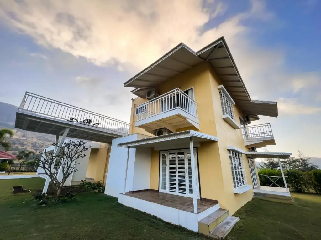 SaffronStays Silver Spring in Igatpuri, India