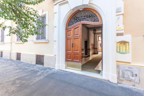 Cami Vatican Apartment — 4-Star Luxury Hotel in Rome, Italy