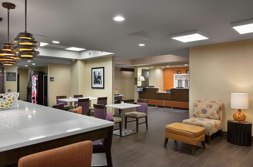 Hampton Inn Greenville Travelers Rest - photo 6