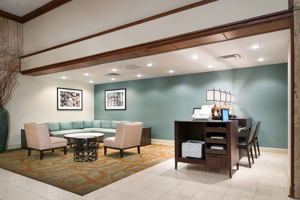 Doubletree by Hilton Philadelphia Airport - photo 5