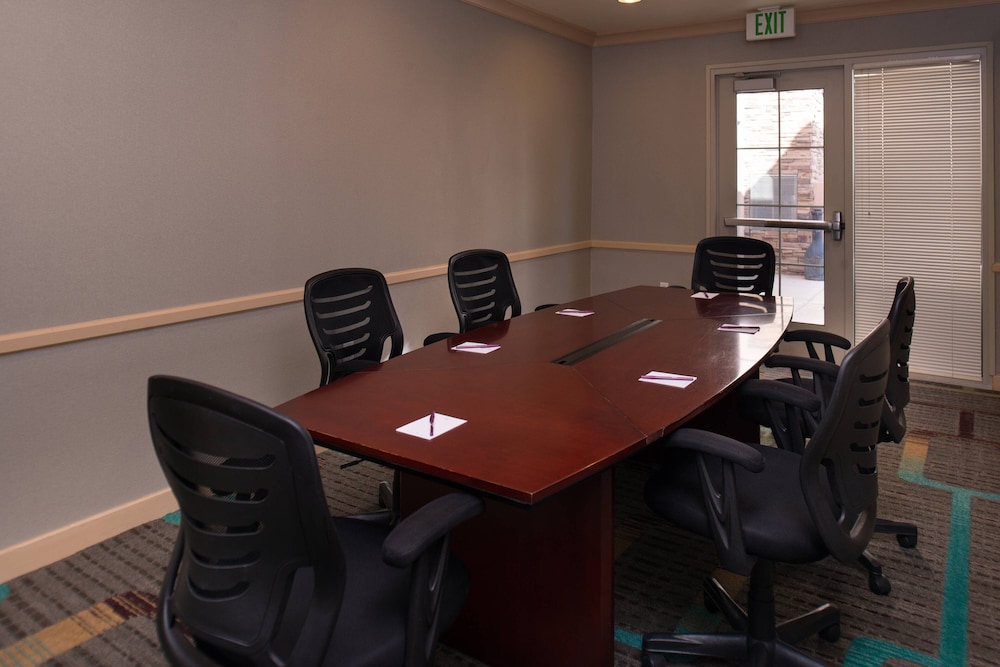 Residence Inn by Marriott Albuquerque Airport - photo 39