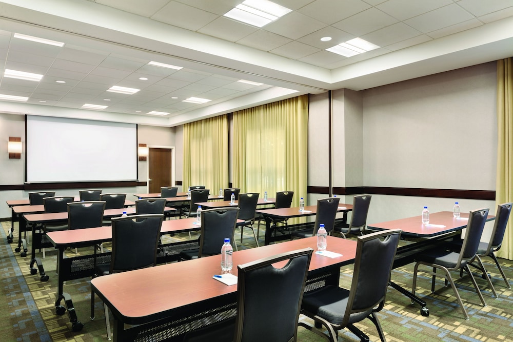 Hyatt House Denver Airport - photo 31