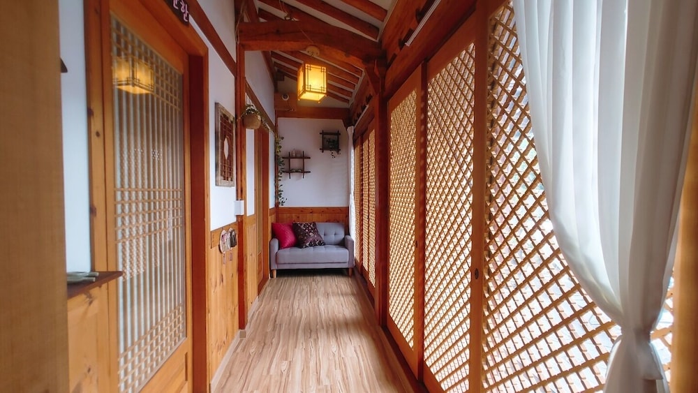 Gangneongjeon Hanok Stay in Jeonju, South Korea