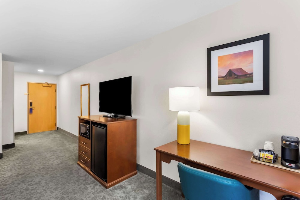 Comfort Inn & Suites Susanville - photo 24