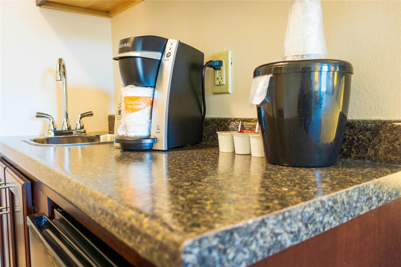 Comfort Inn & Suites Plainville Foxboro - photo 12