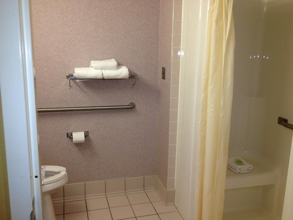 Cherokee Grand Hotel - photo 31