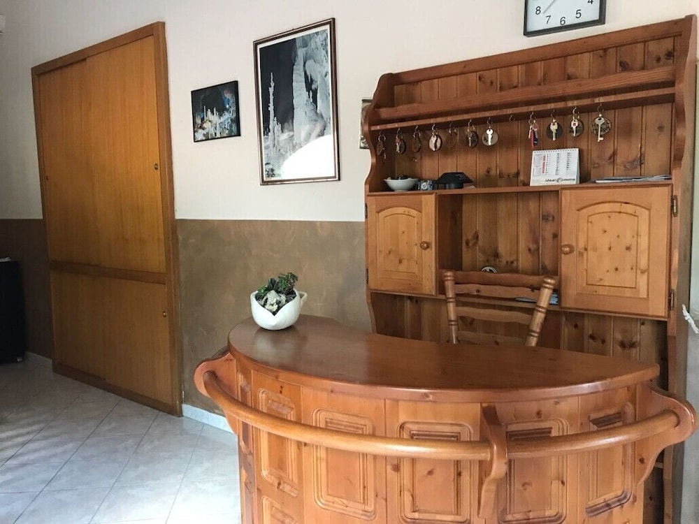 Albergo Magrini Della Genga — hotel in Genga