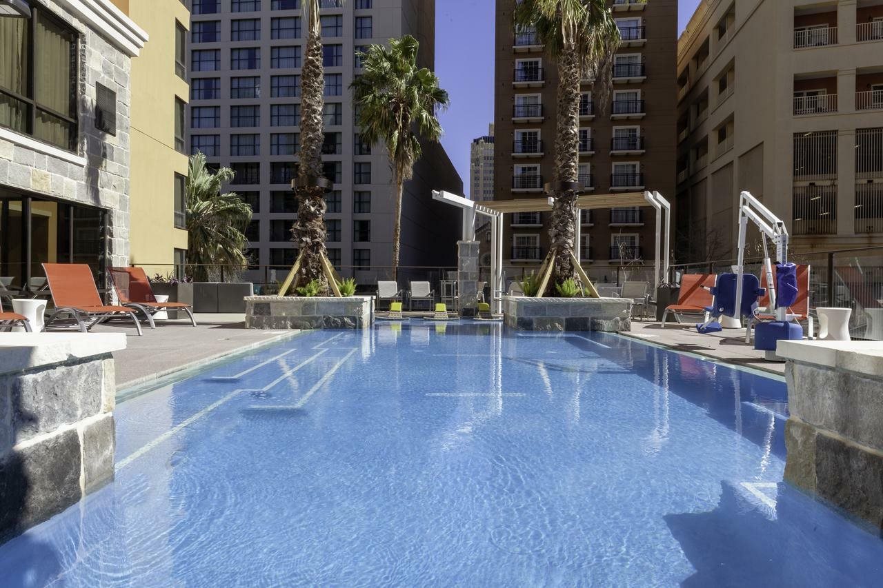 Hampton Inn & Suites San Antonio Riverwalk - photo 6