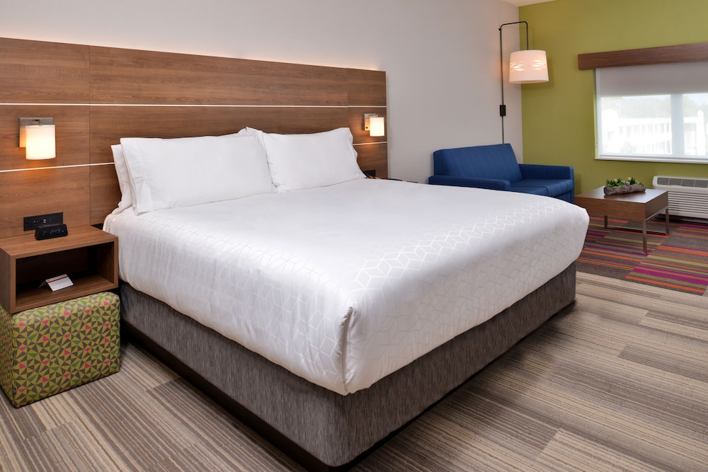 Holiday Inn Express & Suites Alachua Gainesville Area by IHG - photo 7