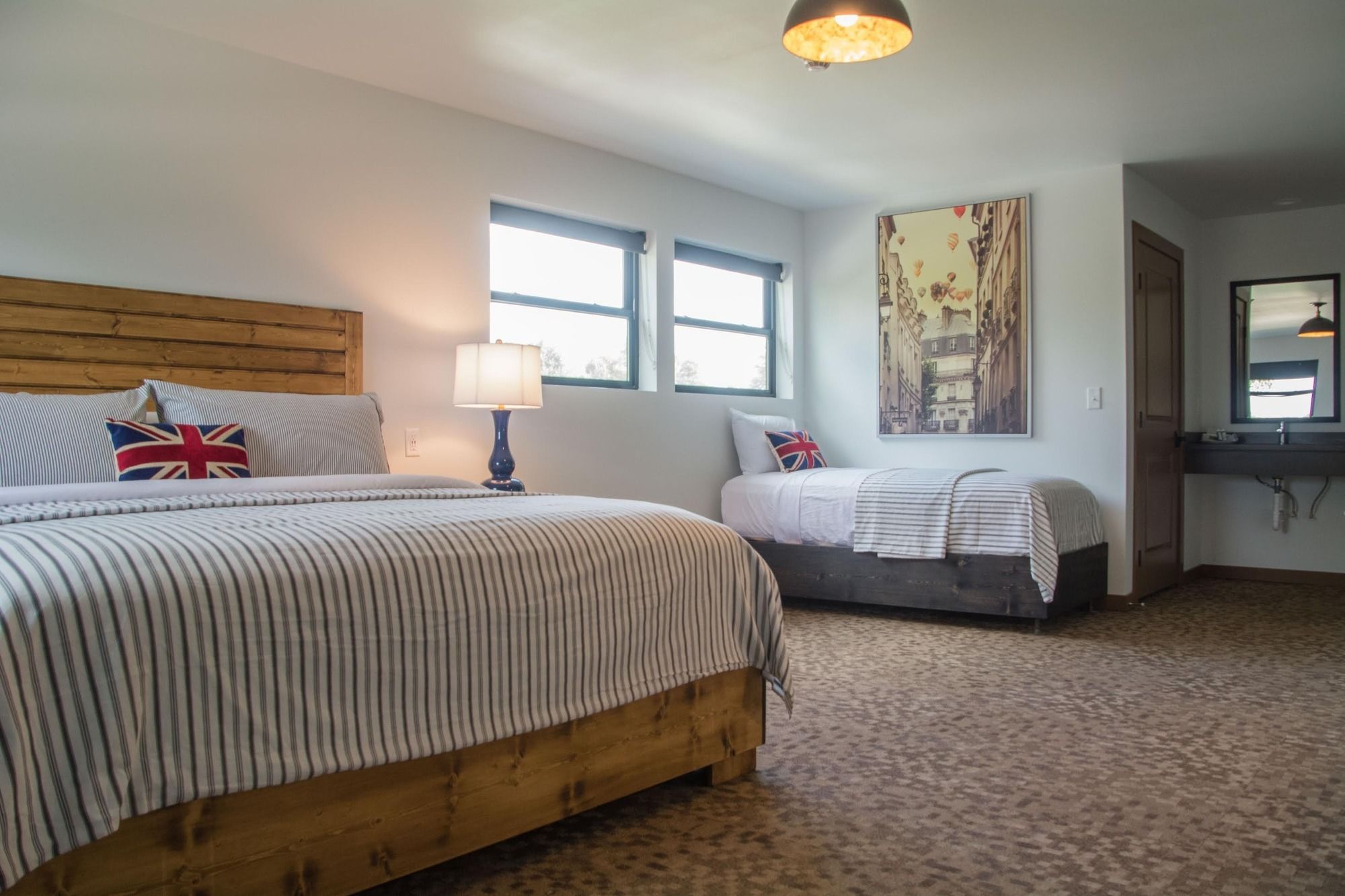 Okoboji Commons Hotel — hotel in Spencer