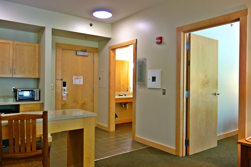 Nature Inn At Bald Eagle — Howard — photo 5