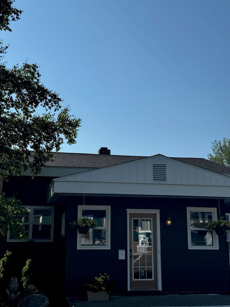 Terrace Motel - photo 2