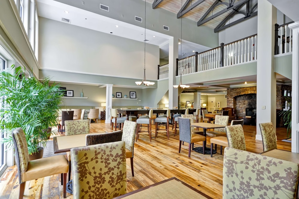 Hampton Inn & Suites Charleston Mt. Pleasant Isle Of Palms - photo 2