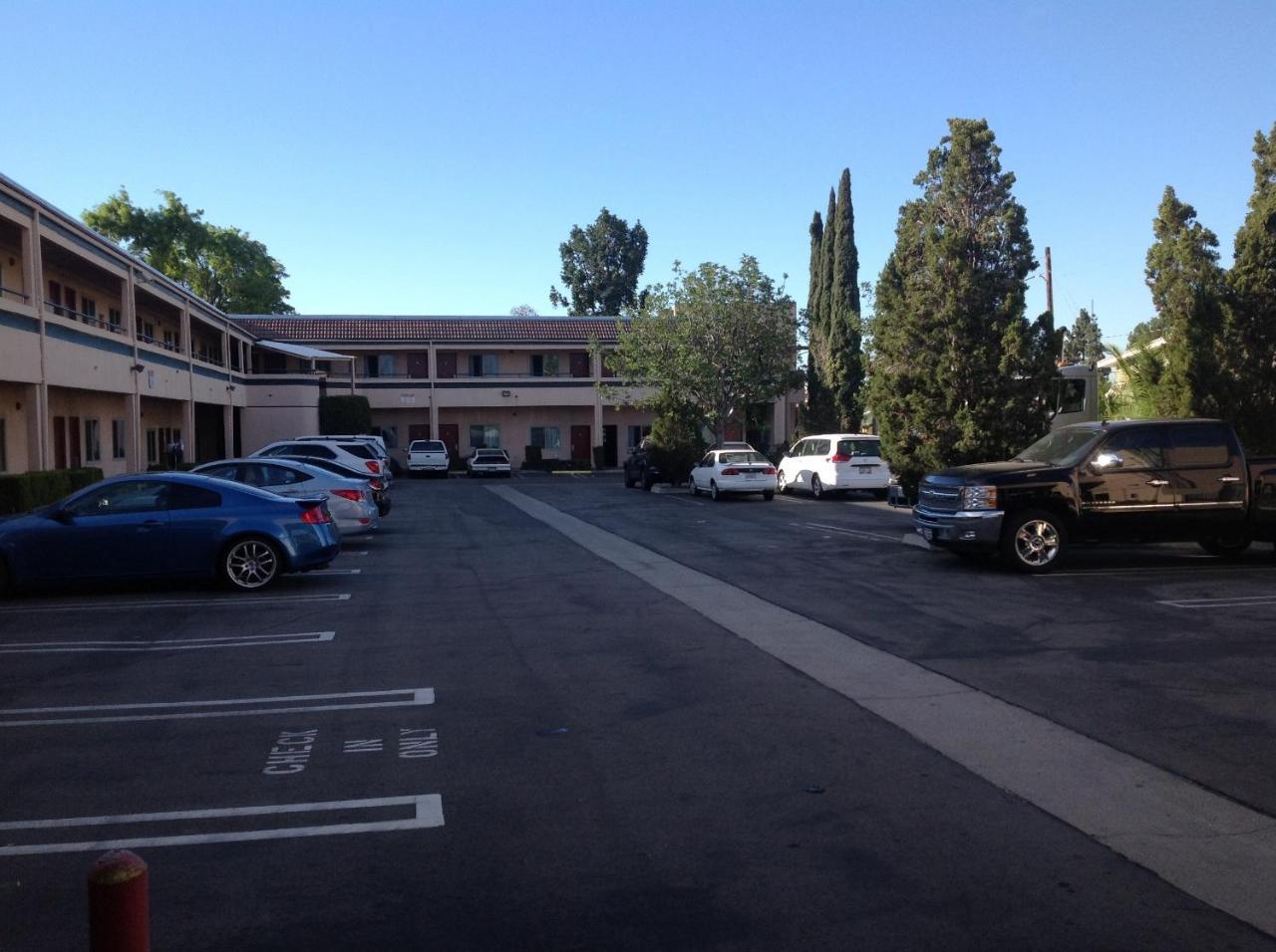 New Century Inn - photo 12