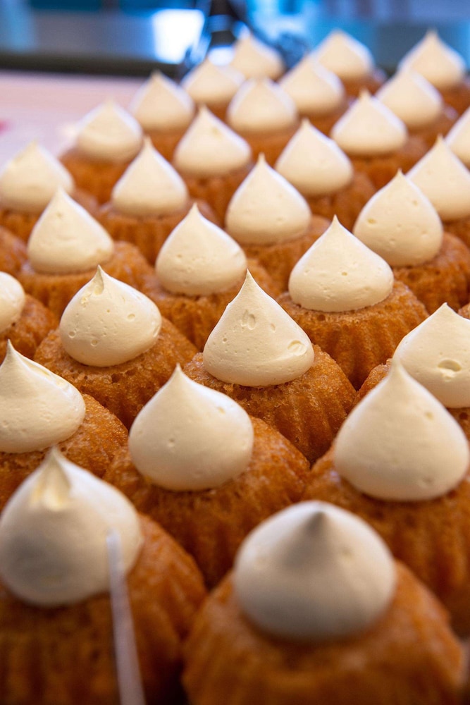 מזון ומשקאות