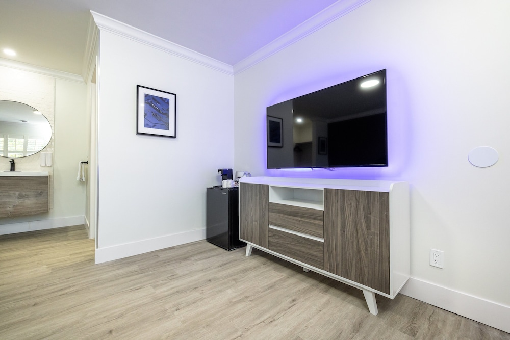 Hotel Stratford - photo 8
