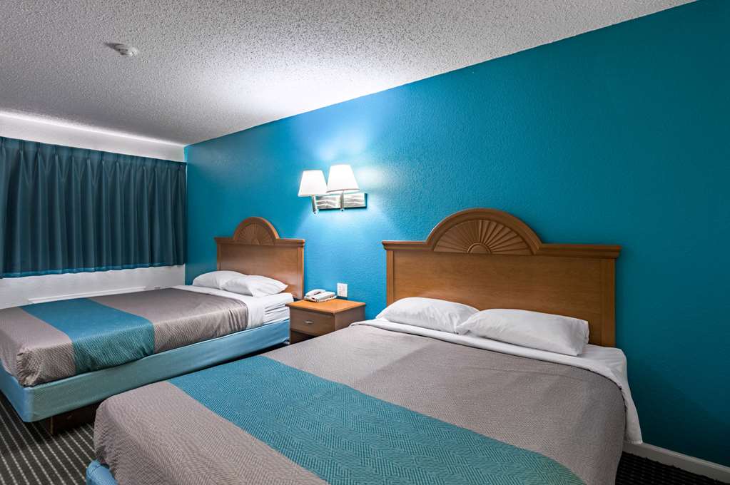 Motel 6 Azle TX - photo 8