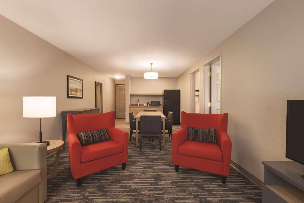 Country Inn & Suites by Radisson Green Bay North - photo 15