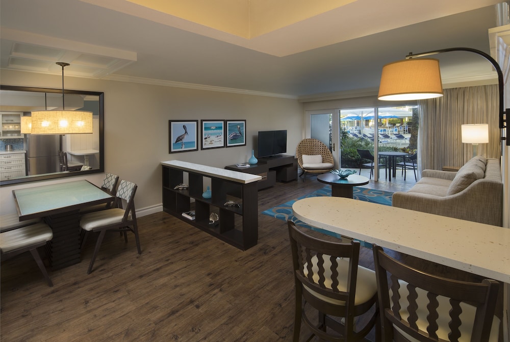 Edgewater Beach Hotel - photo 25