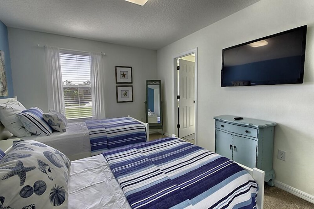 Bella Vida Resort by Home 2U - photo 129
