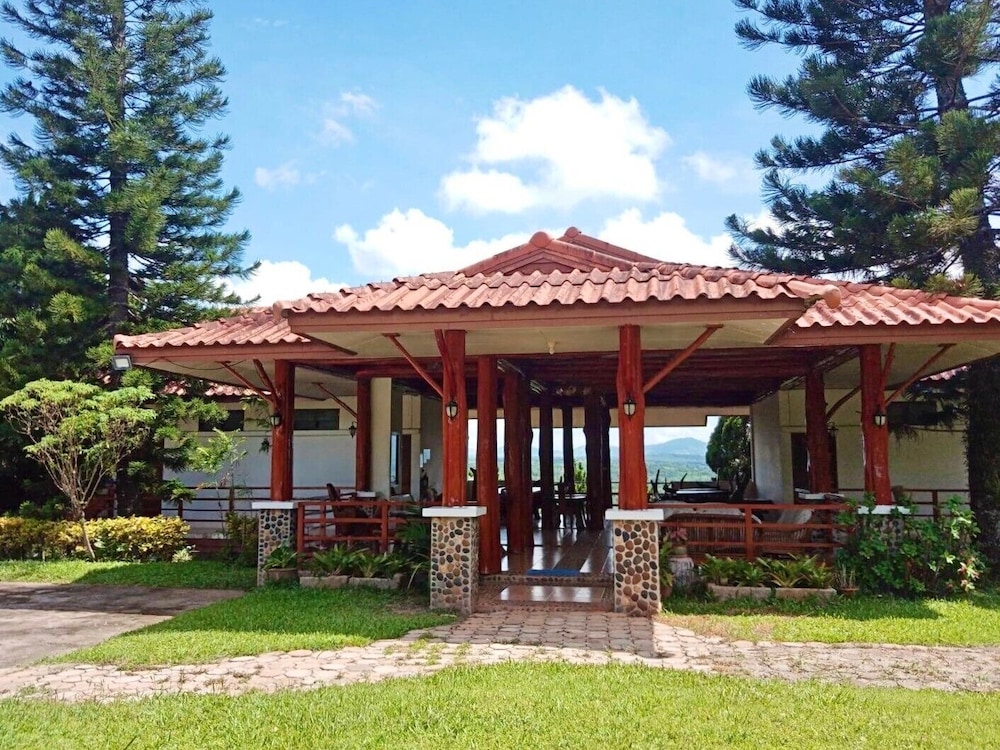 Phuphamok Valley Resort — hotel in Dan Sai
