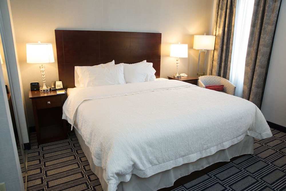 Hampton Inn & Suites Providence Downtown - photo 17