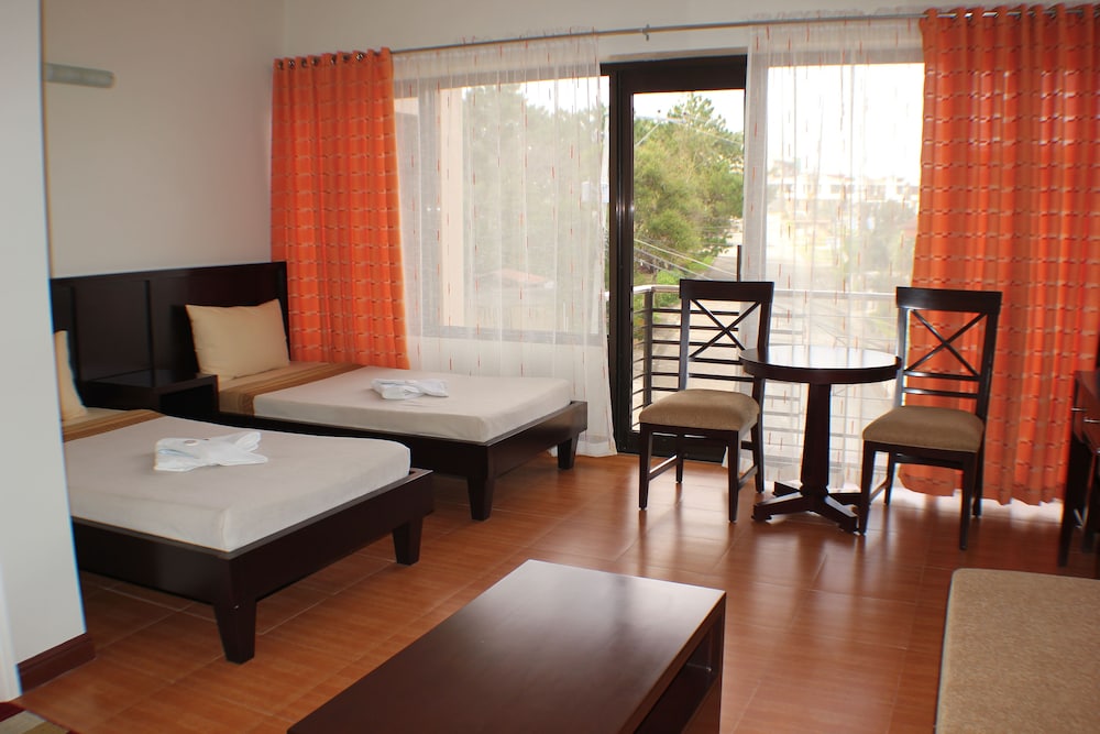 Gardenville Hotel — Baguio — photo 5