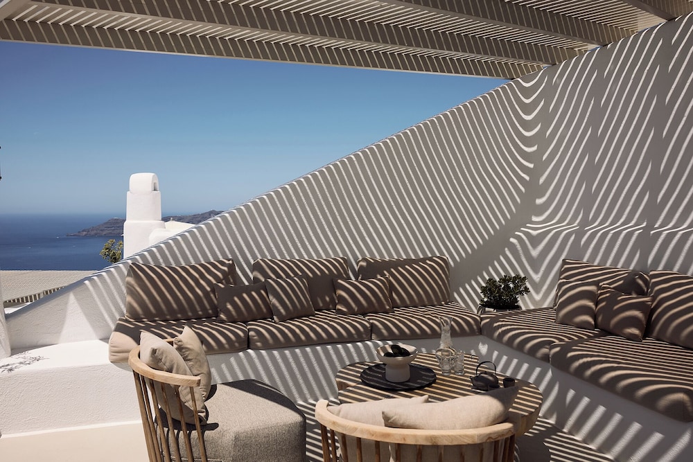 Iconic Santorini by Sandglass — Fira — photo 2