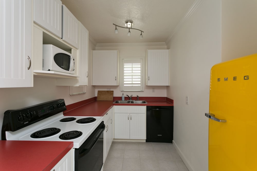 Inn on the Beach - photo 36