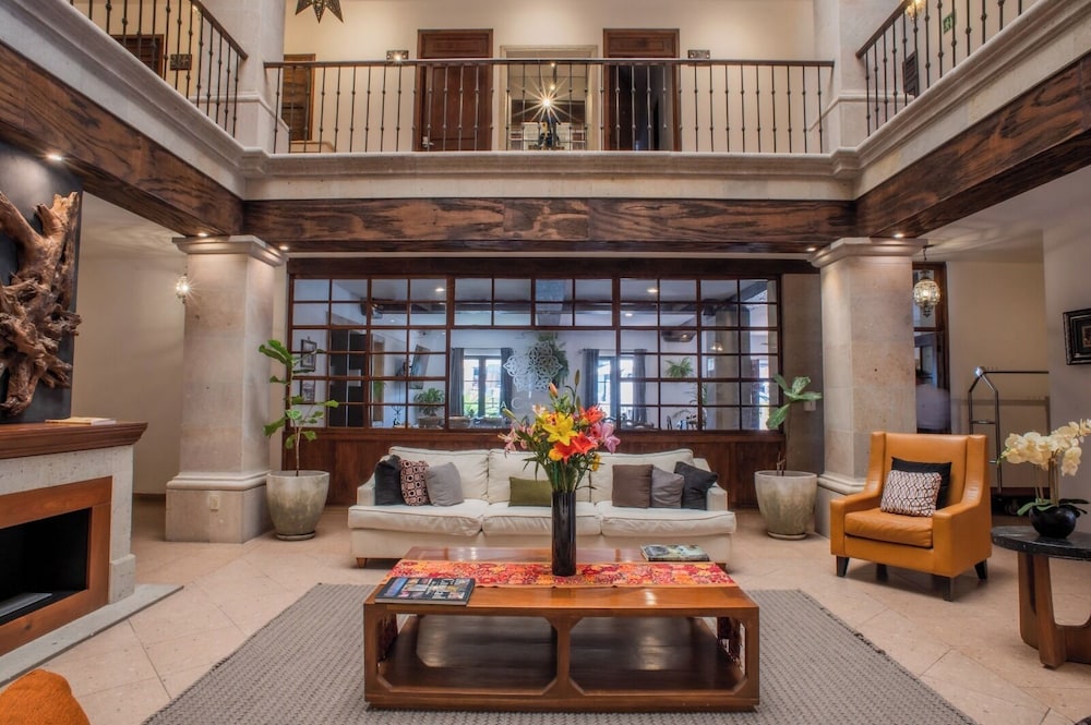 Hotel La Casona