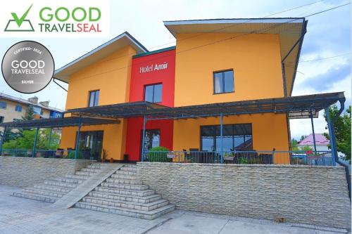 Amir Hotel — hotel in Karakol