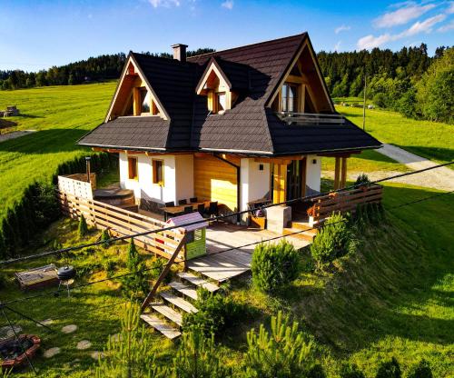 Em Gorce Resort Komfortowe Domki Z Sauna I Jacuzzi in Nowy Targ, Poland