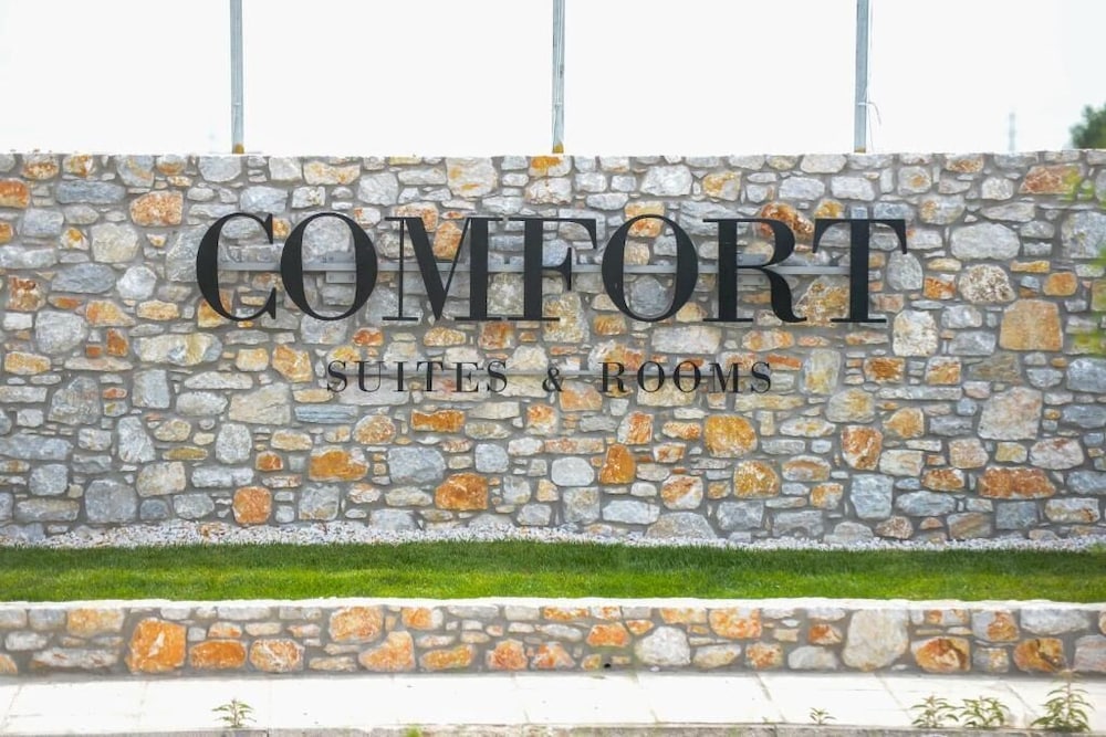 Comfort Suites and Rooms - carbon neutral hotel in Larisa