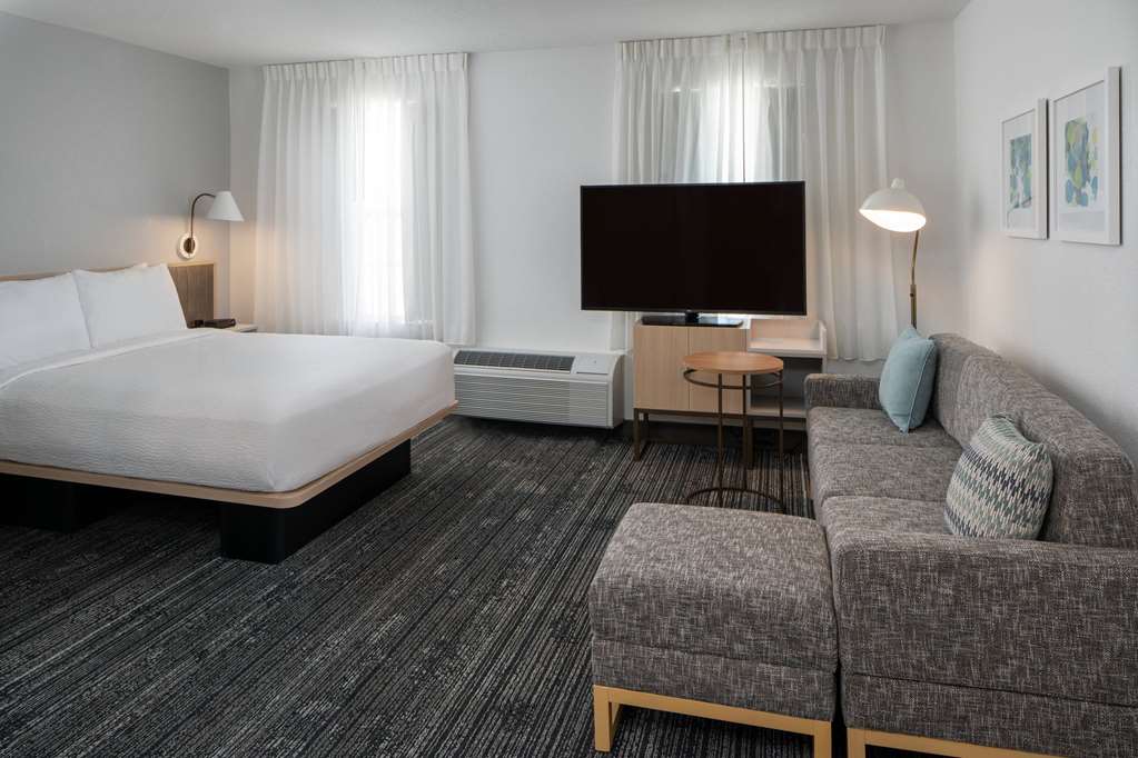 Sonesta Simply Suites Falls Church - photo 7