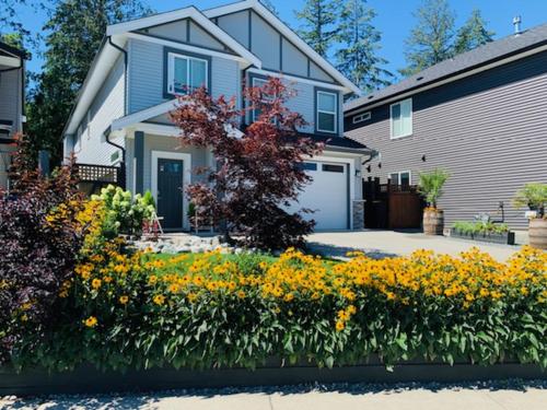 A Cozy Family get away suite in South Nanaimo — 4-Star Luxury Hotel in Nanaimo, Canada