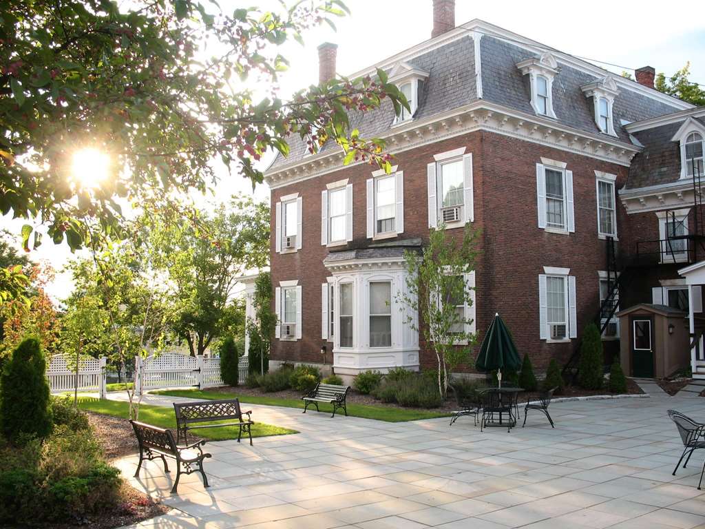 Middlebury Inn - photo 24