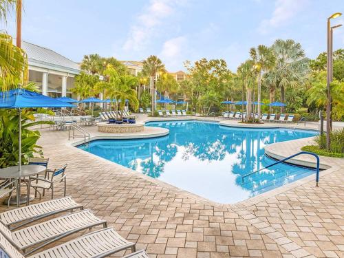 Marriott's Royal Palms 2BR Apartment with Resort Access — 4-Star Luxury Hotel in Orlando, United States