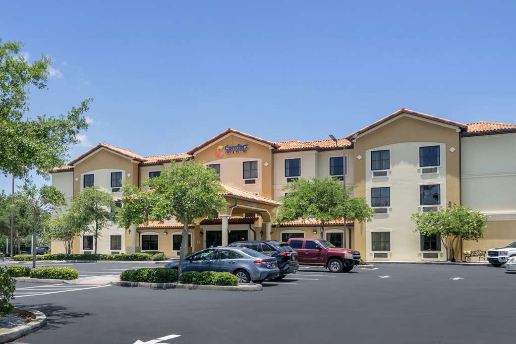 Comfort Inn & Suites Northeast Gateway in St. Petersburg, United States