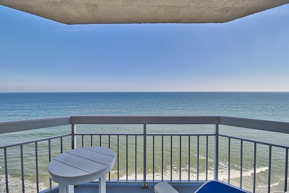 1405 Waters Edge Resort 1 Bedroom Condo by RedAwning - photo 25