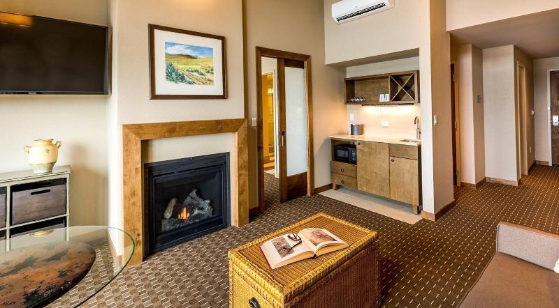 The Lodge at Columbia Point - photo 77