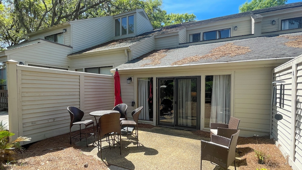 203 Twin Oaks at The Sea Pines Resort - photo 22