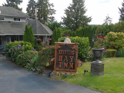 The Oceanfront Inn on Stephens Bay — hotel near Port Hardy Airport