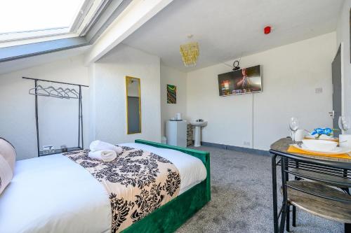 RB7H For your relaxed & Cosy stay & Free Parking in Leeds, United Kingdom