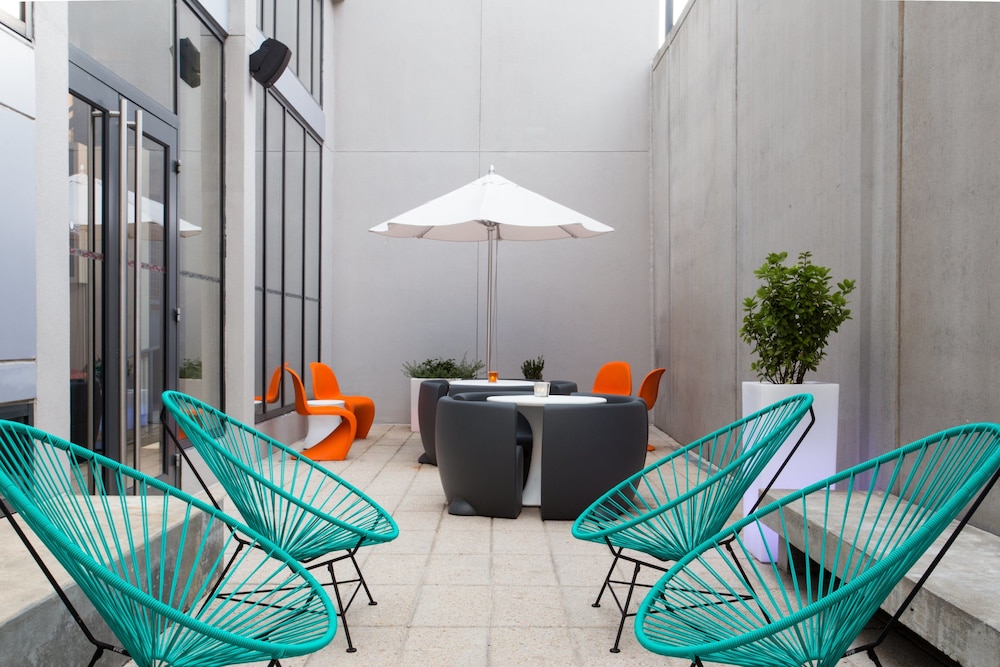 Aloft Birmingham Soho Square - photo 24