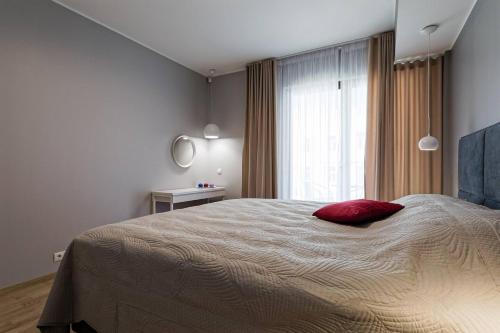 Central apartments Quiet with Free Parking and AC.