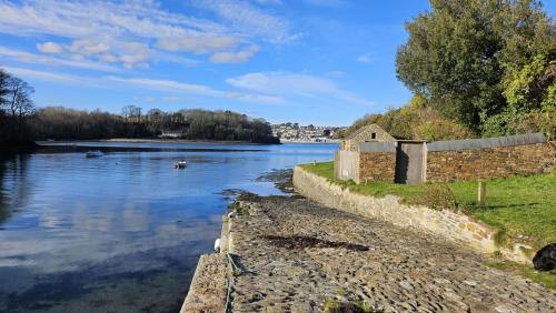 Lavender Cottage — 4-Star Luxury Hotel in Falmouth, United Kingdom