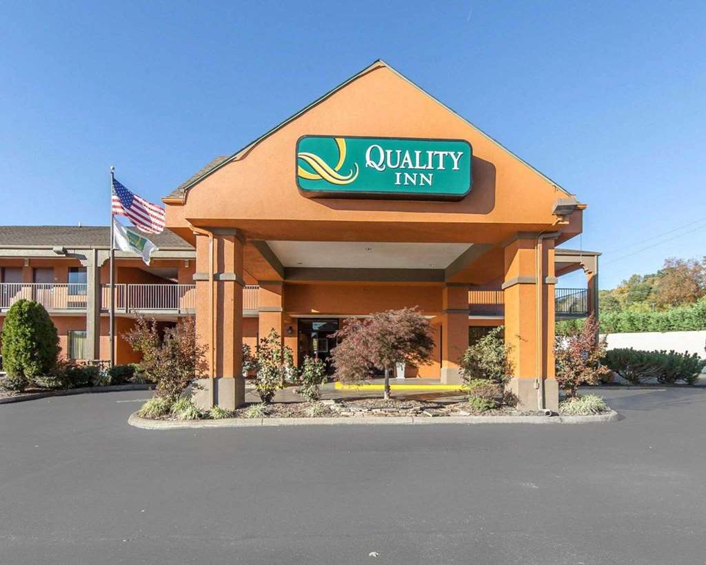 Quality Inn Johnson City near Downtown in Johnson, United States