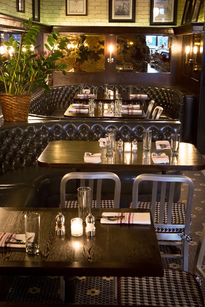 Refinery Hotel - photo 31
